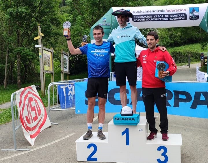 Iñigo Alzola txapeldun Txindokiko kilometro bertikalean
