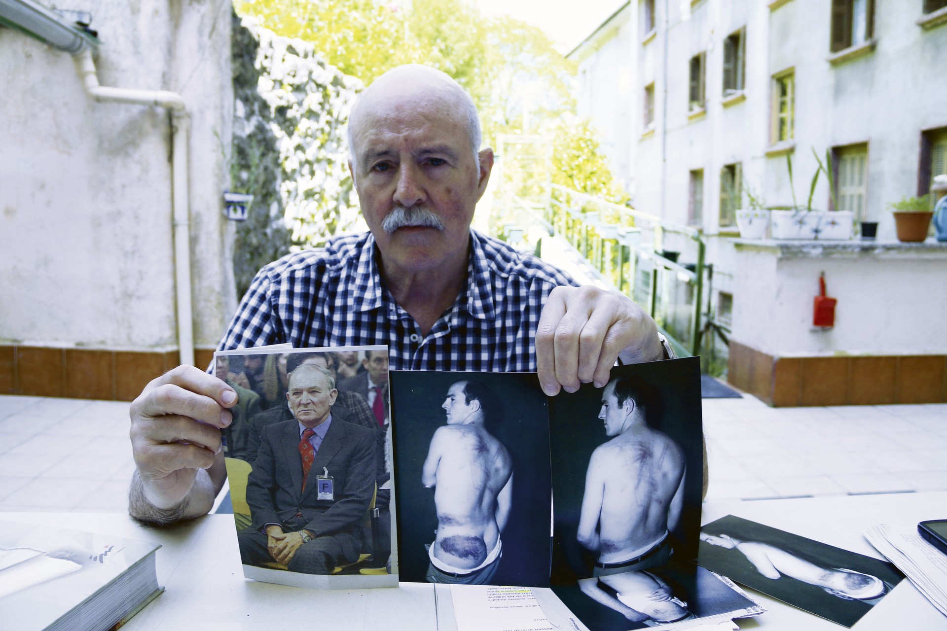 Luis Javier Arrieta: "Hiltzeko moduko jipoia eman zidaten"