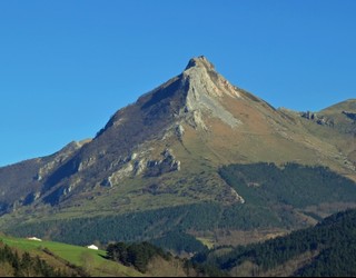 Kantsatzeke mendi taldeak Larrunarrira (Txindoki) egingo du iraileko irteera