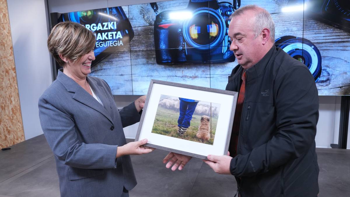 Aldundiak Gipuzkoako udalerri guztietan banatuko du egutegia; Debagoienean hilaren 11n eta 12an