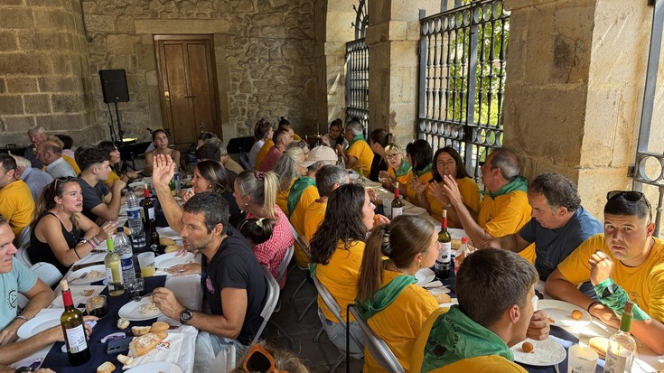 San Bartolome jaiak ospatu dituzte Uribarri auzoan