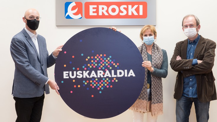 Euskara sustatzeko lankidetza hitzarmena sinatu dute Eroskik eta Euskaraldiak