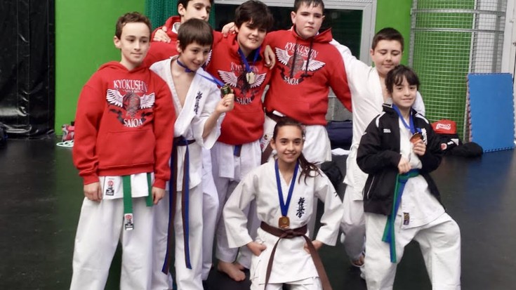 Irati Izurrategi eta Nahia Barandiaran hirugarren Gipuzkoako karate txapelketan