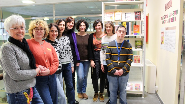 Egitarau berezia prestatzen ari dira Arrasateko Udal Bibliotekan, 60. urteurrena ospatzeko