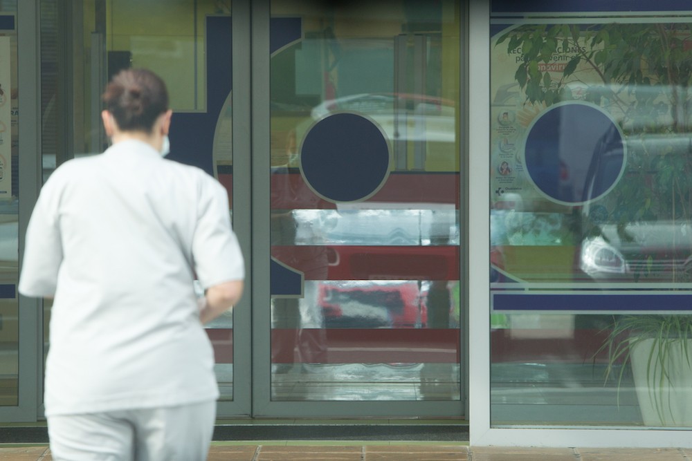 Bost hildako, zazpi positibo eta prudentziarako deia