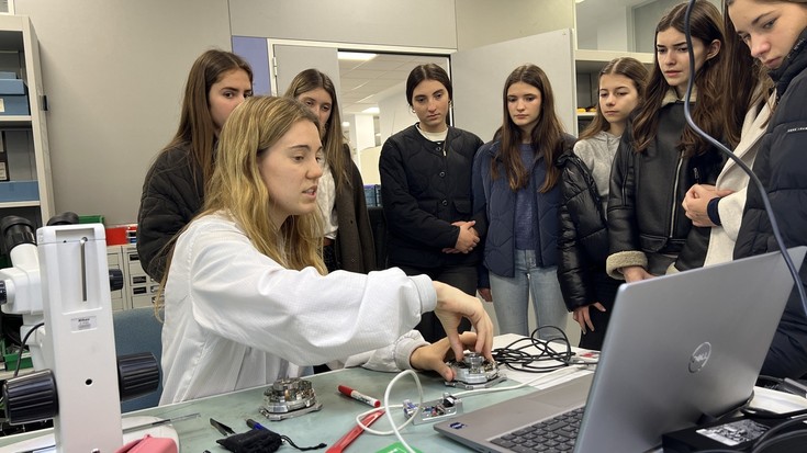 Emakume Zientzalarien Egunean, Almeneko ikasleek Fagor Automation bisitatu dute