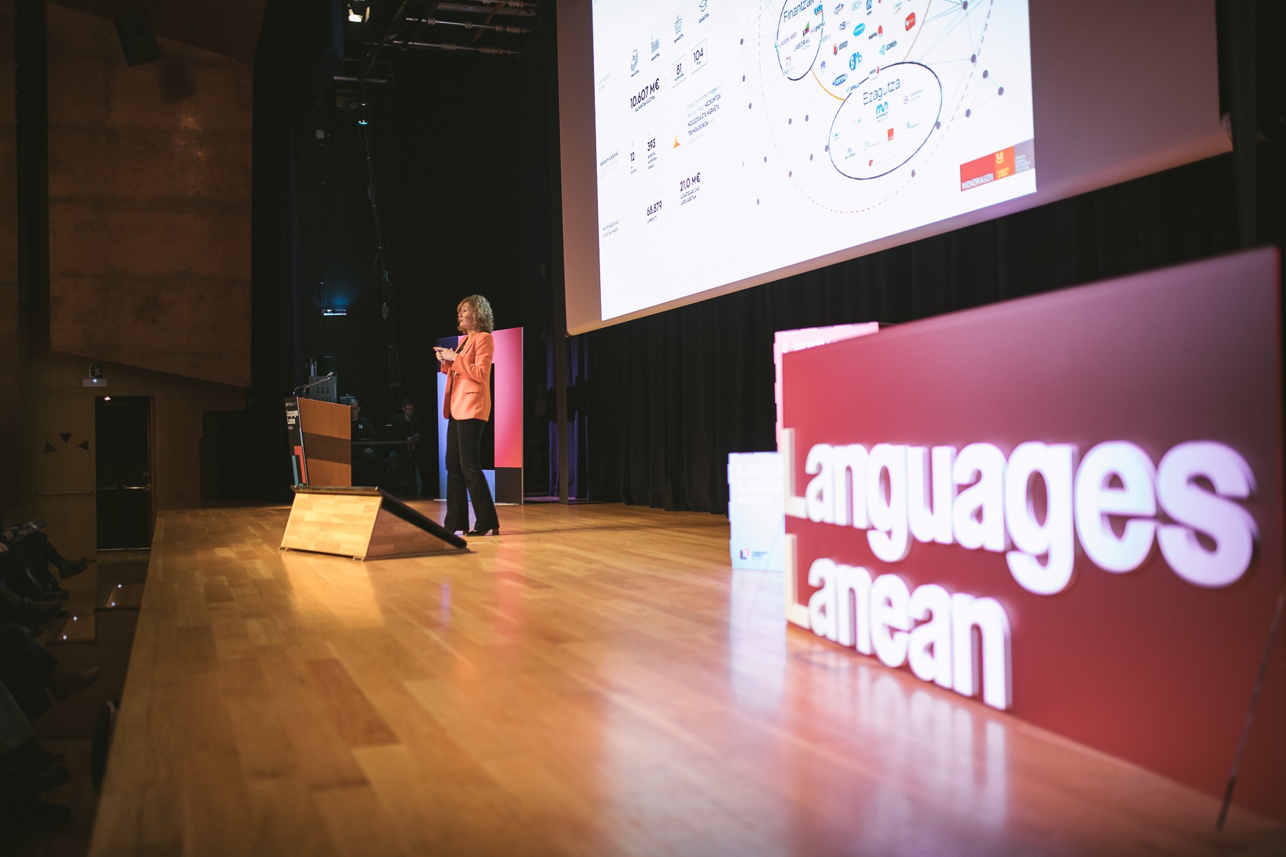'Languages Lanean' kongresuan, ez da falta Debagoieneko parte hartzerik