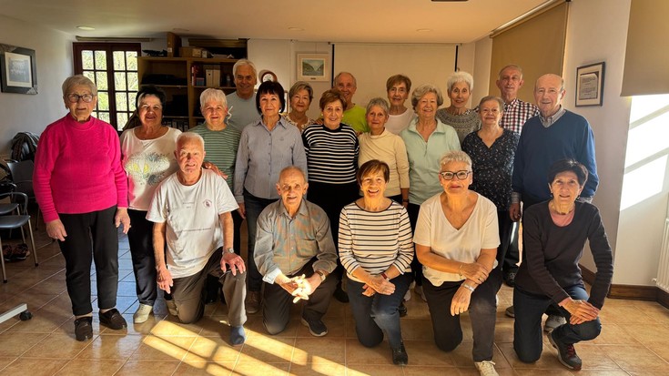 Garai bateko zein gaurko doinuen erritmora mugitzen dira Pake Lekun