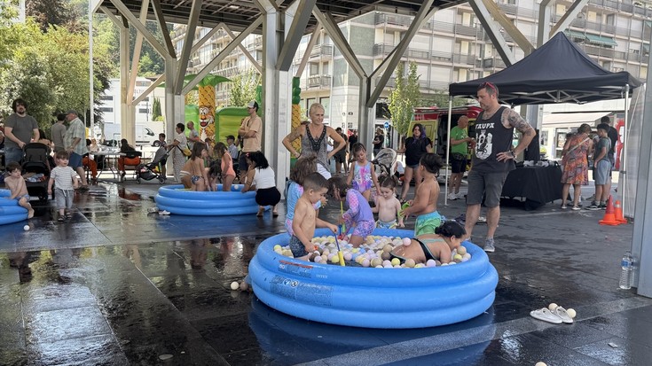 Makal Txikiaren igoera eta apar festa, iruditan