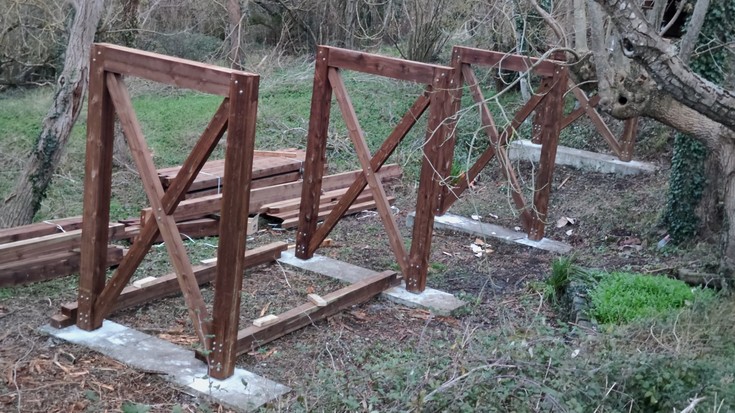 Hasi dituzte Aozaratzako bidegorriko zubi berria eraikitzeko lanak