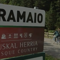 Aramaio protagonista domeka honetan 'Herri txiki infernu handi' telebista saioan 