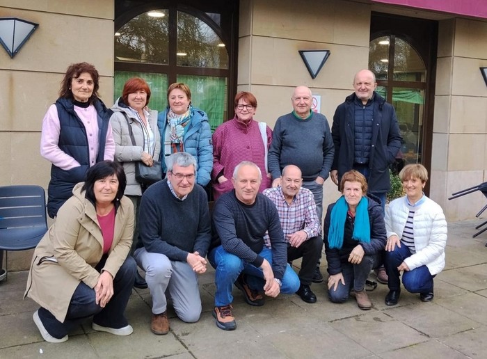 Zuzendaritza taldea berritu du Oñatiko Pake Leku elkarteak