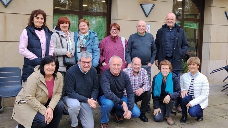 Zuzendaritza taldea berritu du Oñatiko Pake Leku elkarteak