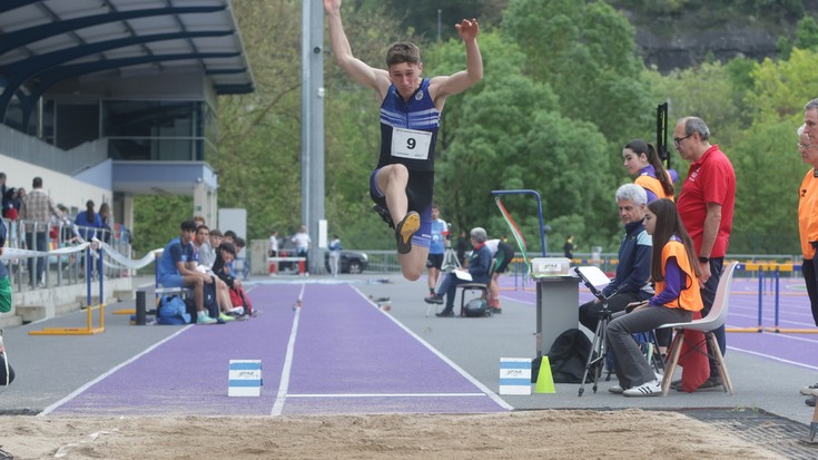 Gipuzkoako Atletismo Txapelketa jokatu da Mojategin