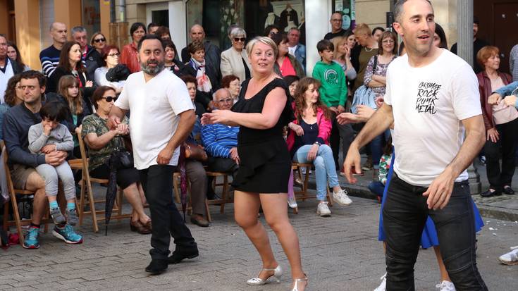 Tango eta dantza urbano erakustaldia