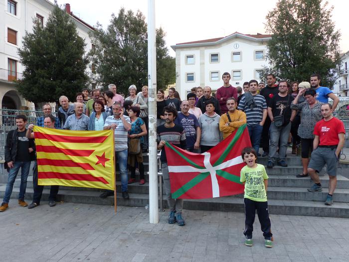 Elkarretaratzea gaur, Kataluniako erreferendumaren urteurrena gogoan