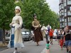 Asteburu osoko egitarauaz ari dira gozatzen Oñatiko santamaña jaietan