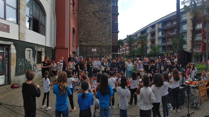 Udaberriko jaia ospatu du Bergarako Musika Eskolak