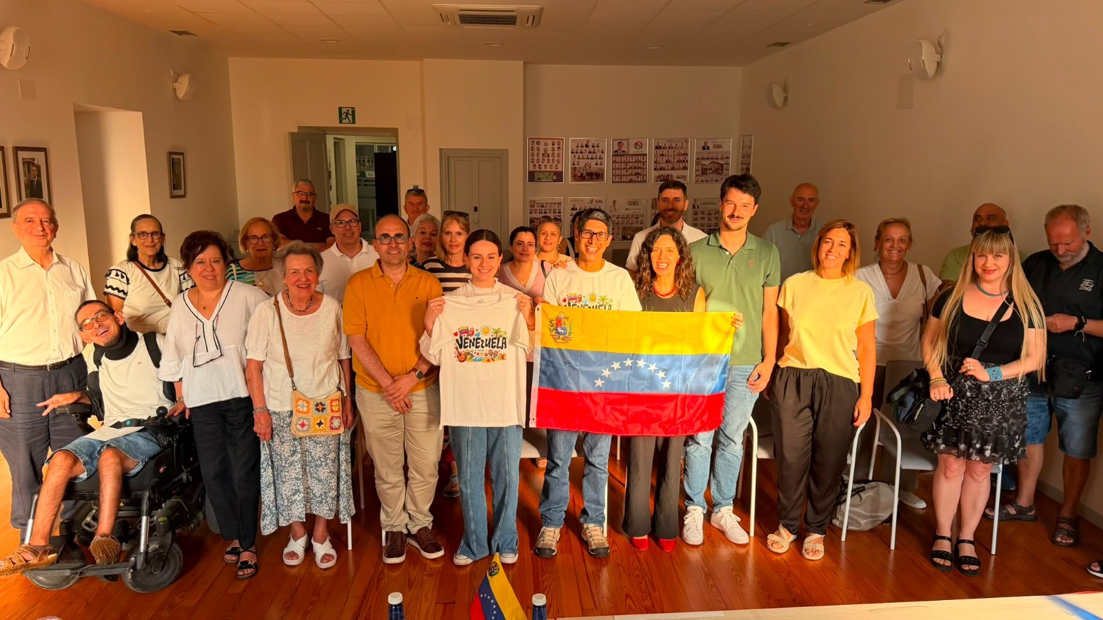 Topaketa egin dute Bergarako EAJk eta Venezuelarrak Euskadin elkarteak