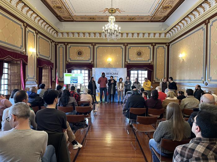 Ongietorria egingo die Udalak Bergaran erroldatu berriei zapatuan