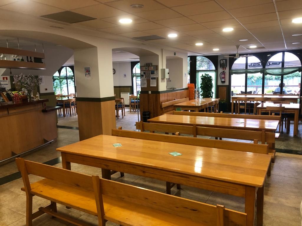 Kudeatzaile berria behar dute Pake Lekuko tabernan