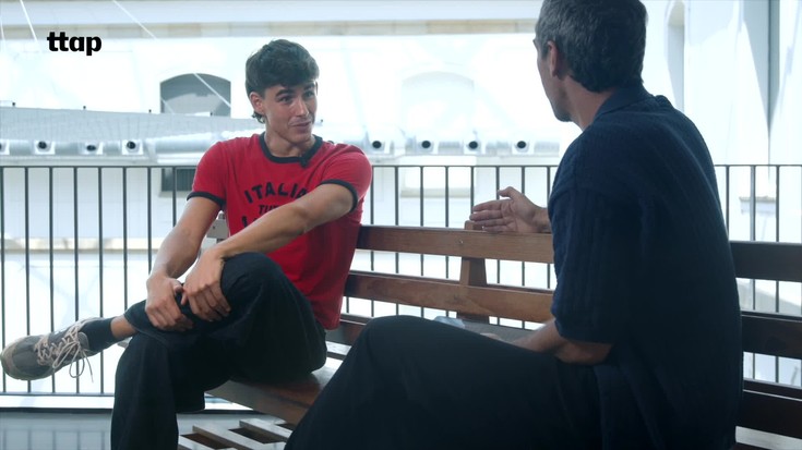 Kimetz Etxabe: "Telebistan ikusten dituzun aktoreak aurrez aurre izatea izugarria da"