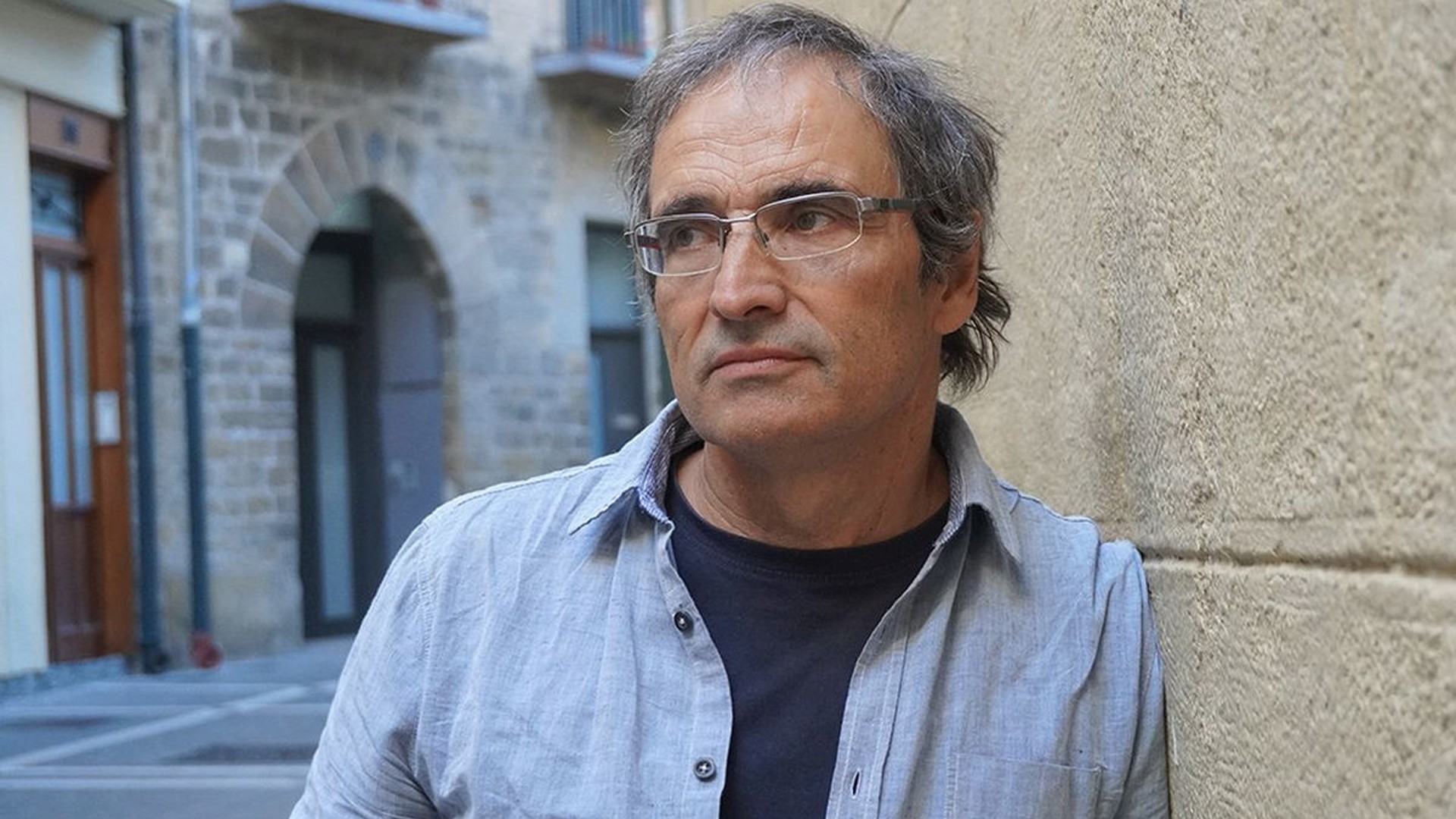 Jon Sarasua: "Komunitatearen taupada entzun behar da, jendearengandik gertu egon"