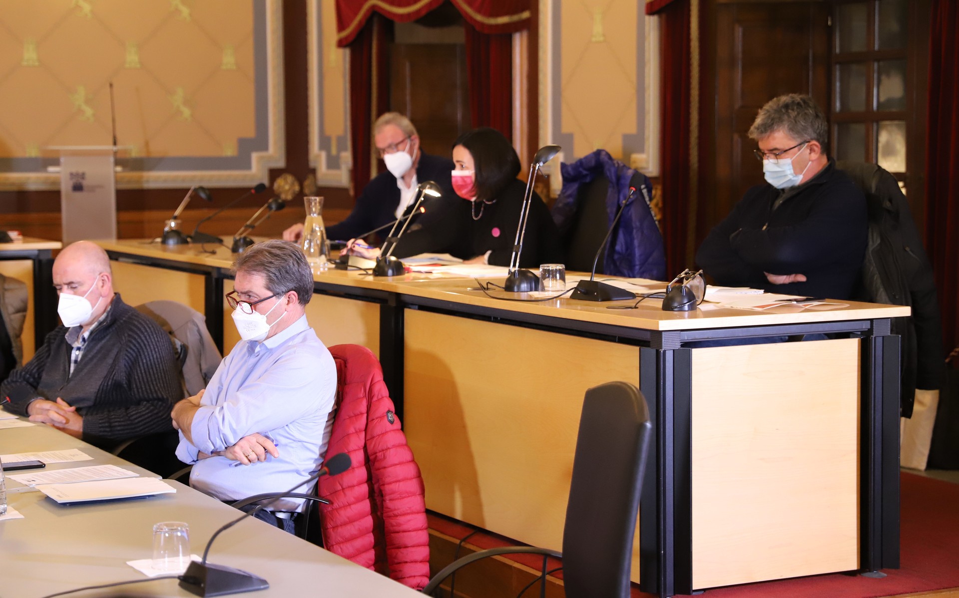 Udalaren baliabideak Ukrainako errefuxiatuei bideratzea eskatu du Bergarako EAJk