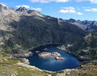 Panticosako mendi eta lakuetara joango dira Arrolakoak irailean