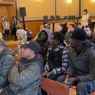 Informazio-saioa: ezohiko erregularizazioa