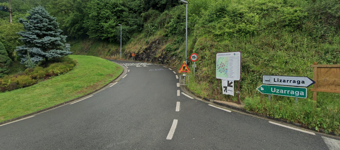 Uzarragako bidea moztuta dago Antzuolan