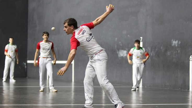 Aloña Mendik Legazpiren aurka jokatuko du Udaberri Sariko senior mailako finala