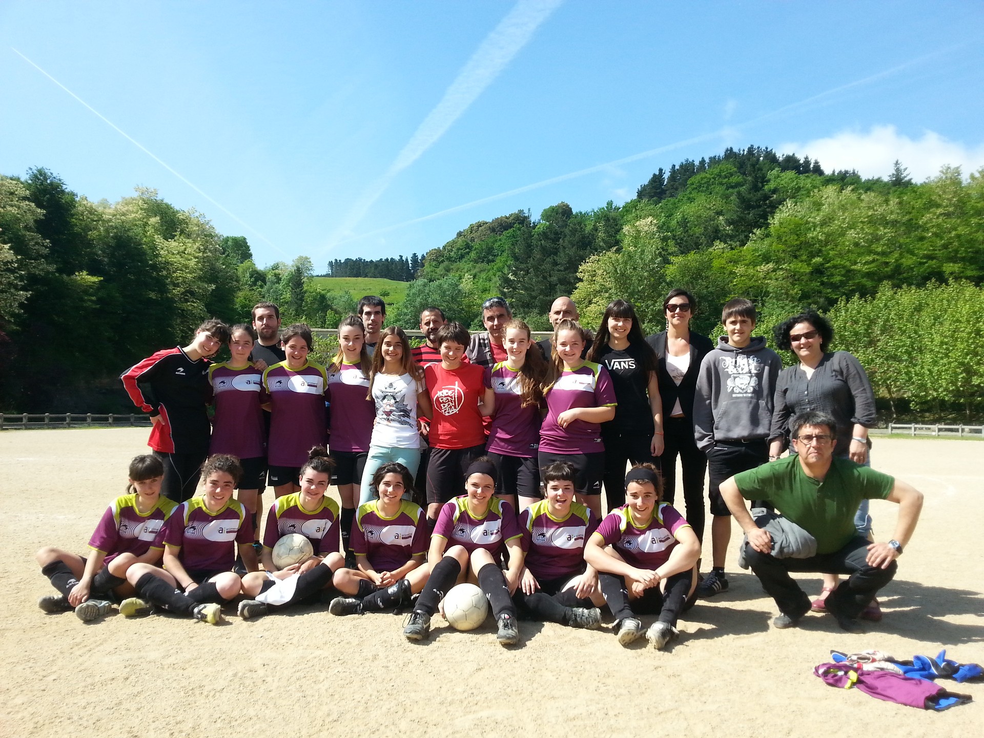 Arizmendiko kadeteek ligako partidu guztiak irabazi dituzte etxean