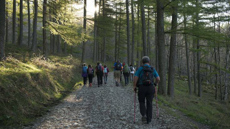 Aizkorri-Aratz Natura Parkean barrena irteera egingo da bihar