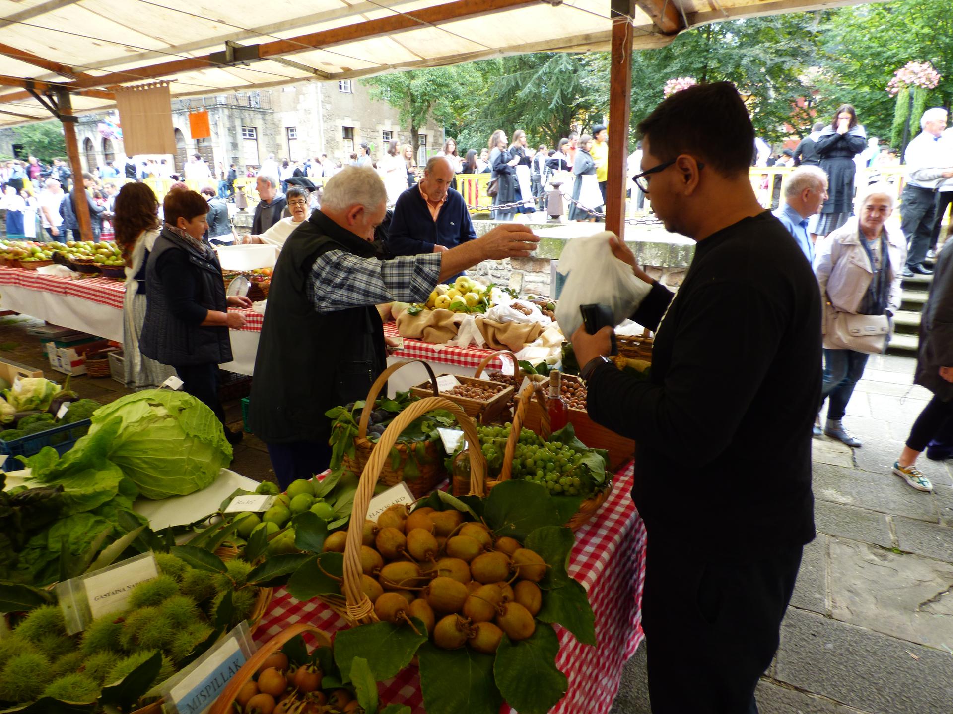 Herri Eguna, bertako produktuen txanda