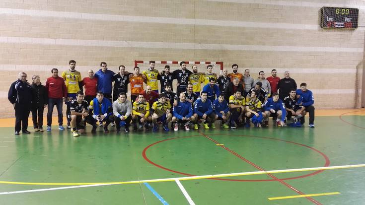 Bidasoak 27-30 galdu du Balonmano Sinfin taldearen kontra Arrasaten