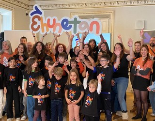 Euskal Eskola Publikoak ehunduta dagoen sarea dela erakutsiko du Santurtziko jai handian