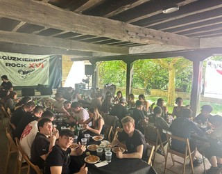 Eguzkierripa Rock jaialdiak punk doinuak eta giro herrikoia ekarriko ditu aurten
