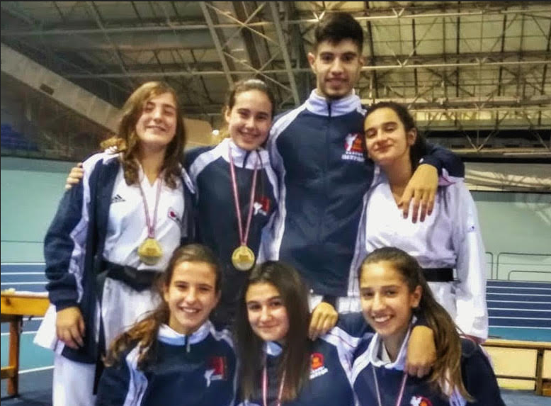 Euskadiko karate txapelketan lan ona egin dute bergararrek