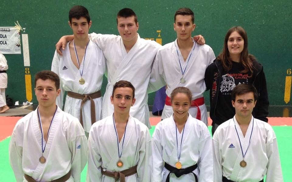 Hainbat podium Gipuzkoako Txapelketan, karatean