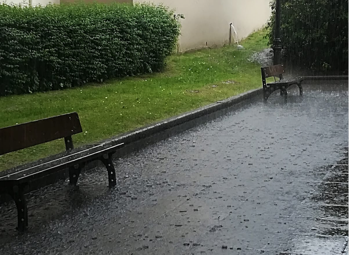 Prezipitazio handia iragarri dute egubakoitz eta zapatu arratsalderako
