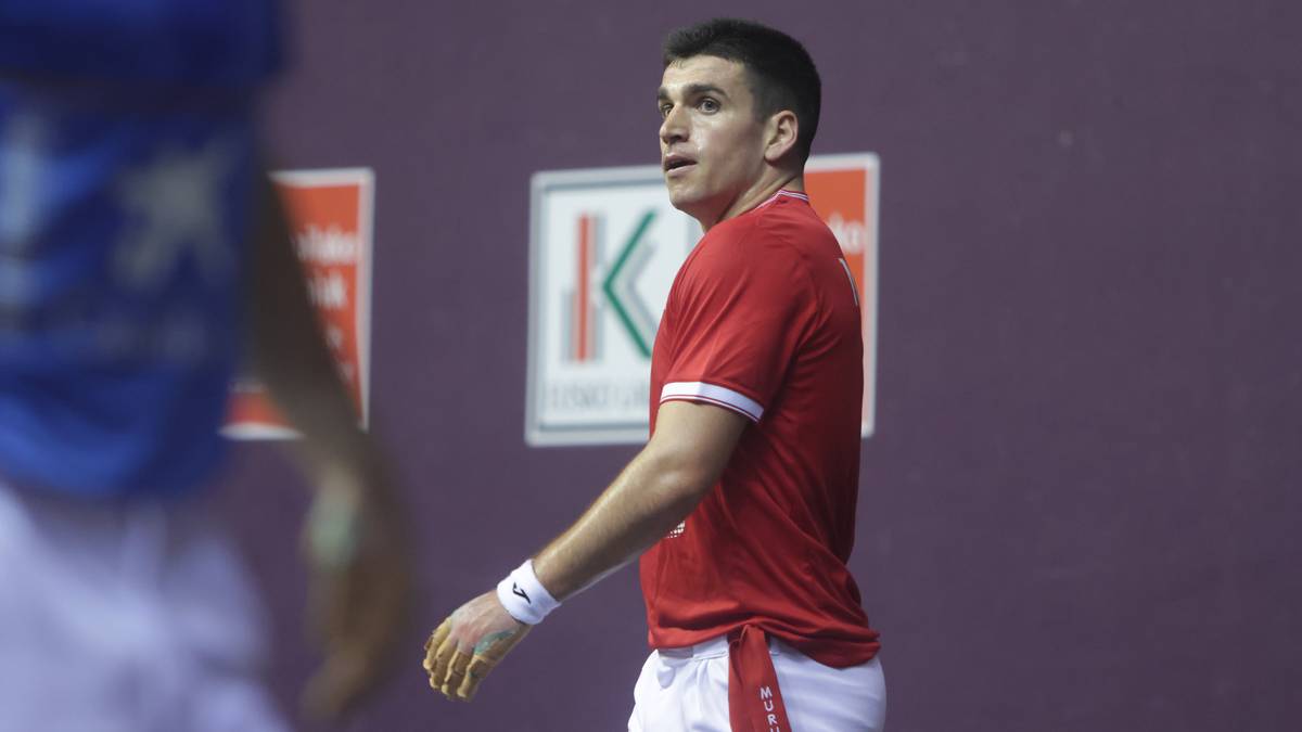 Muruak ezin izan du Amiano garaitu, eta finalerdietarako txartela jokoan izango du Iurretan