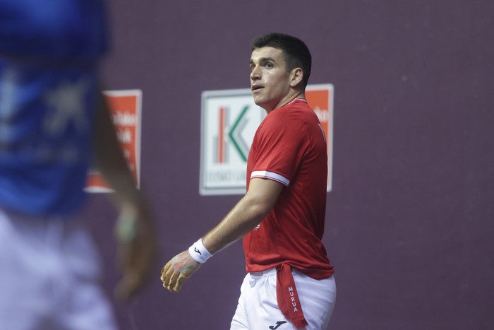 Muruak ezin izan du Amiano garaitu, eta finalerdietarako txartela jokoan izango du Iurretan