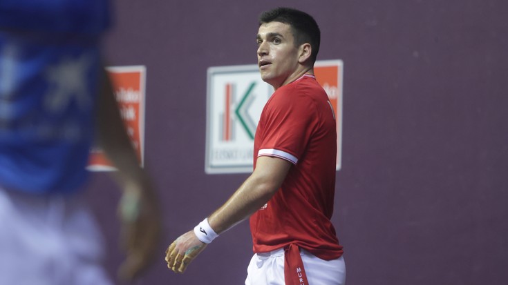 Muruak ezin izan du Amiano garaitu, eta finalerdietarako txartela jokoan izango du Iurretan