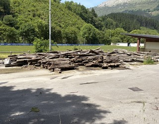 Gomestio baserriaren egiturak Atxabalpen jarraitzen du udazkenetik