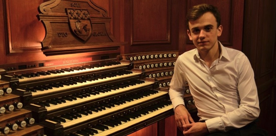 Thomas Ospital organista, etzi, Bergarako San Pedro elizan