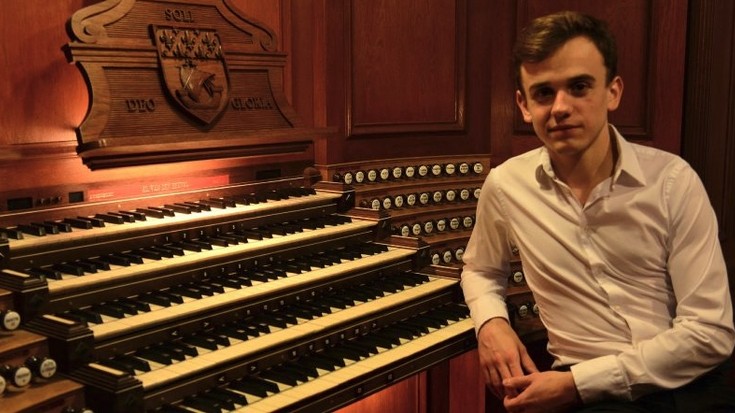 Thomas Ospital organista, etzi, Bergarako San Pedro elizan