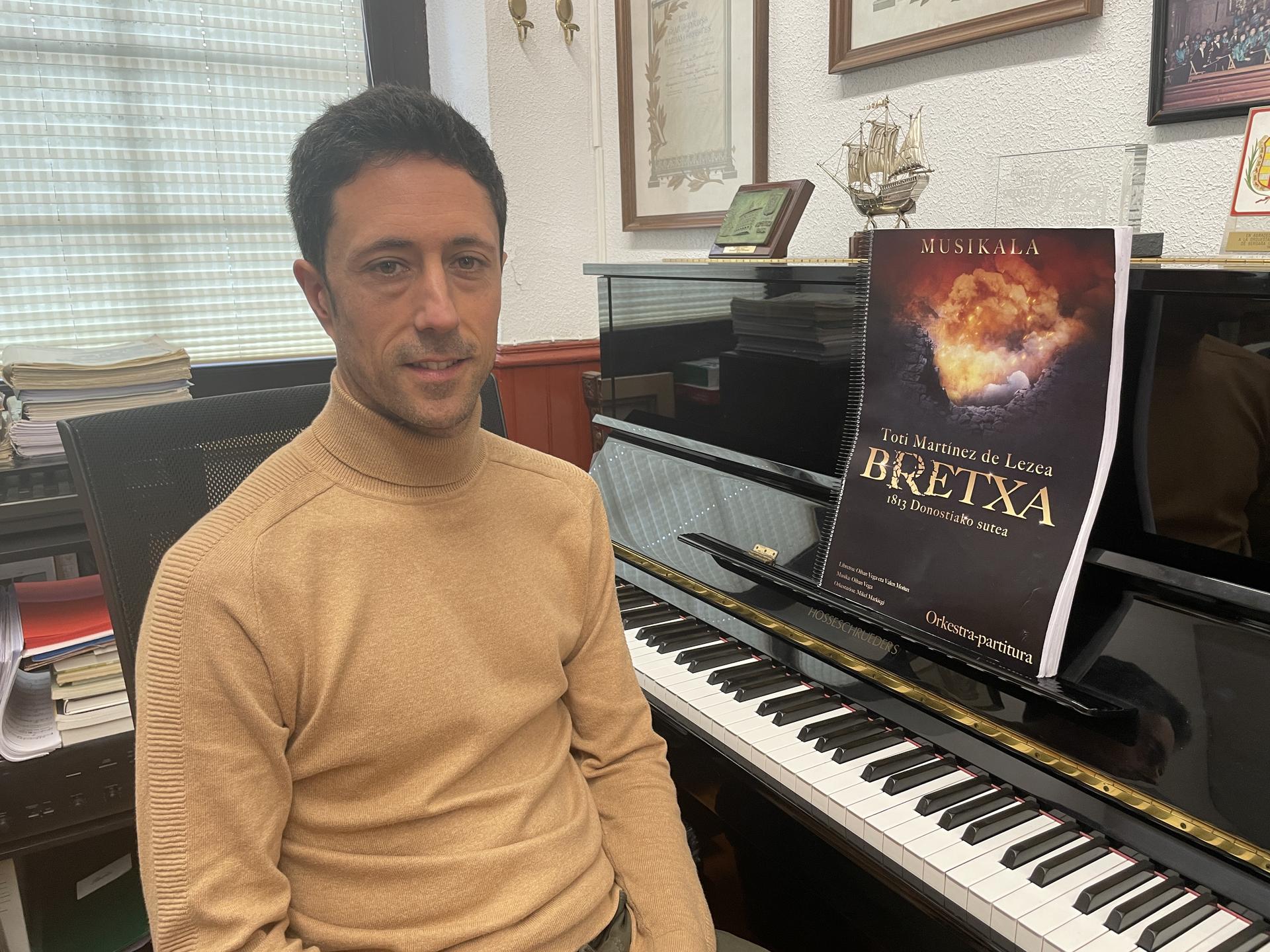 Txemi Etxebarria bergararra da Philips Symfonie Orkest-eko zuzendari berria