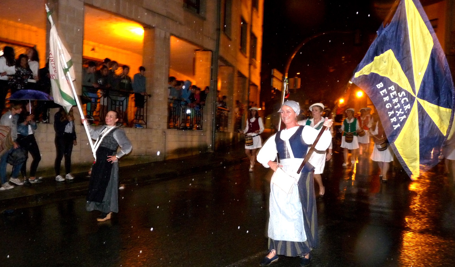 Inoizko danborradarik zaratatsuena espero da San Martin jaietarako