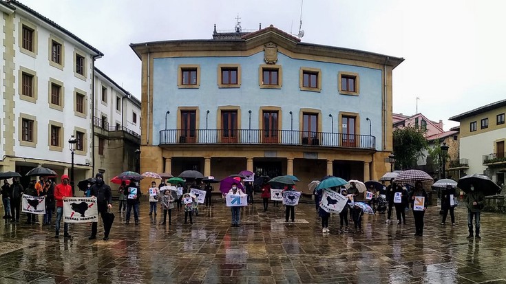 Elgetako bi tontorretara iritsi gura du Sarek maiatzaren 8an